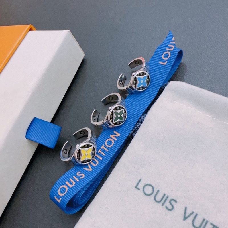 LV Necklaces